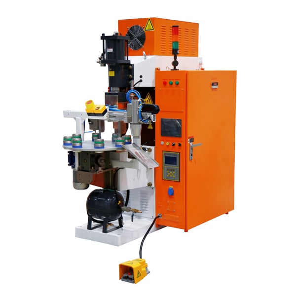 Конденсаторный проекционный сварочный аппарат 5000 J для масляного фильтра